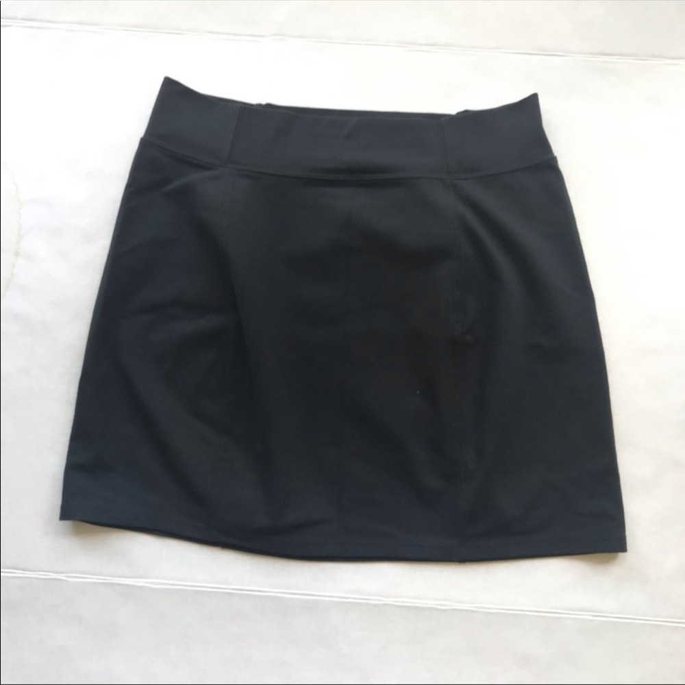 Athleta Tear Away B4 U Play Skirt